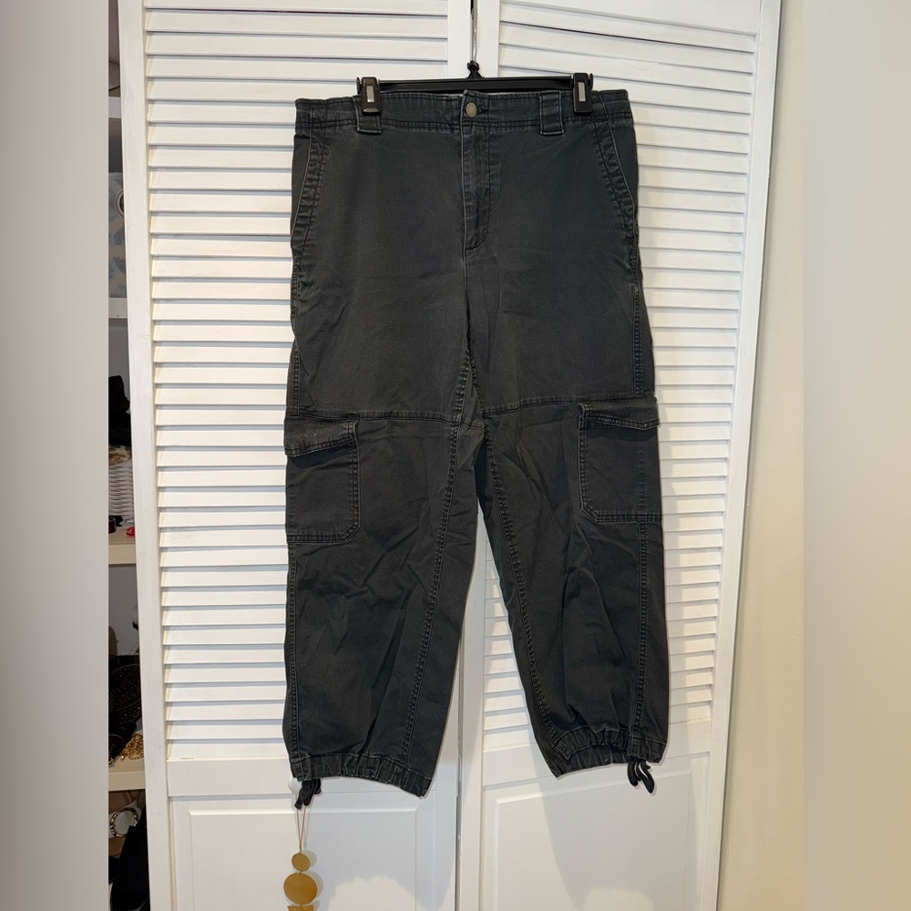 Black cargo pants